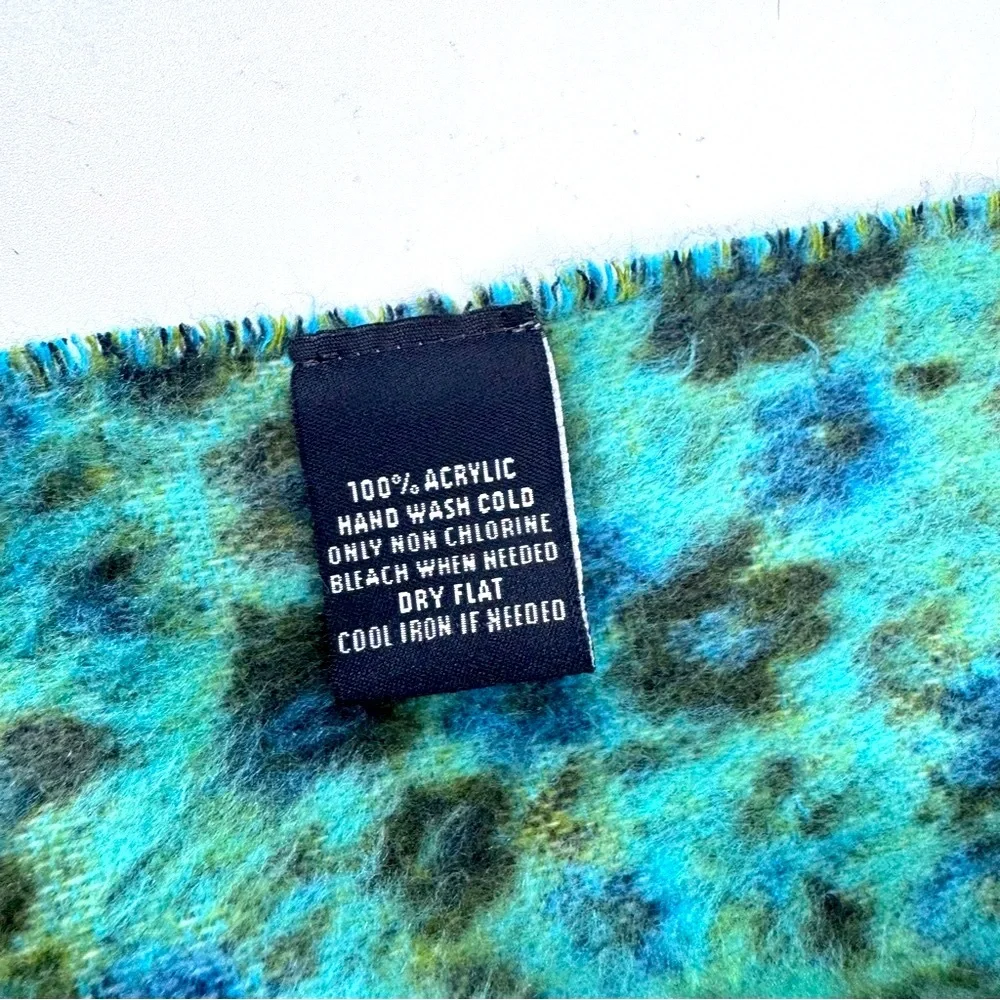 Fraas Blue and Gray Scarf with Fringe‎ Details